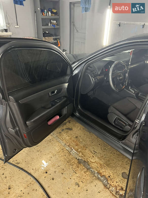 Седан Audi A4 2004 в Львові фото 11 Седан Audi A4 2004 в Львові