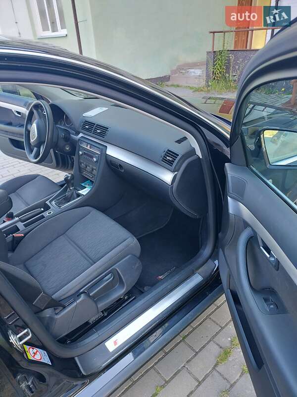 Универсал Audi A4 2006 в Макарове