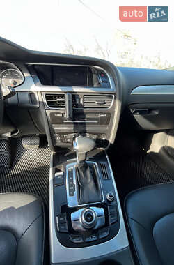 Седан Audi A4 2013 в 
