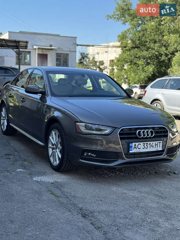 Audi A4 2013