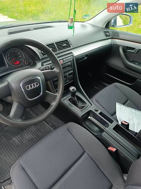 Универсал Audi A4 2006 в Хмельницком