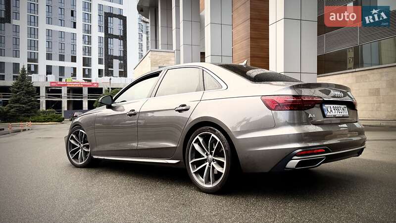 Седан Audi A4 2020 в Киеве