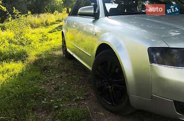 Седан Audi A4 2002 в Глухові