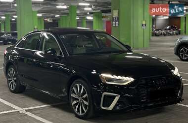 Седан Audi A4 2020 в 