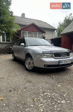 Универсал Audi A4 1998 в Кременце