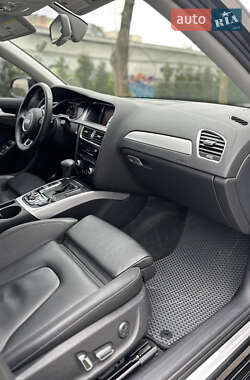 Седан Audi A4 2012 в 