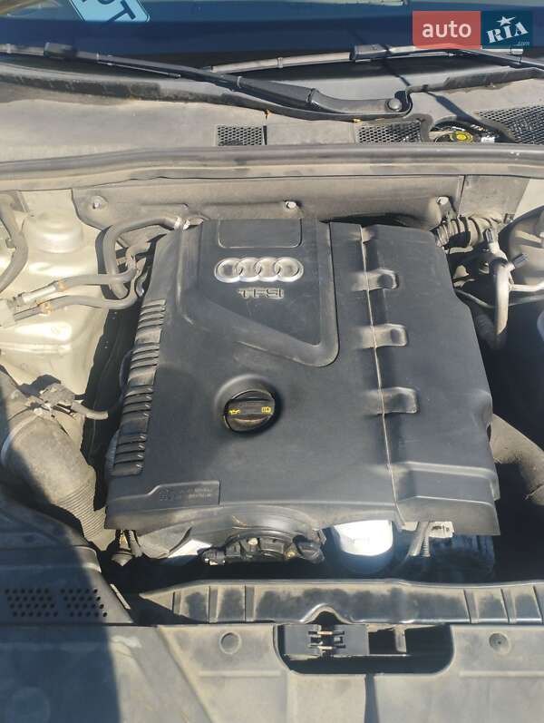 Седан Audi A4 2013 в Киеве