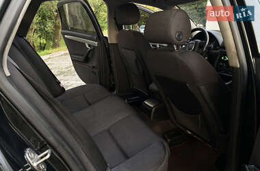 Седан Audi A4 2002 в 