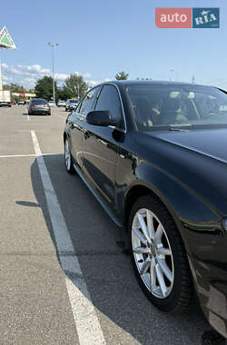 Седан Audi A4 2014 в Киеве