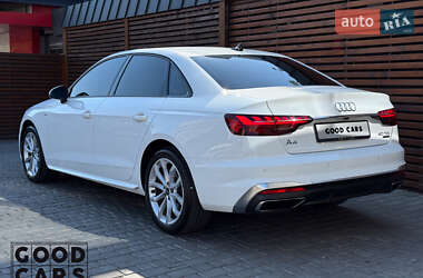 Седан Audi A4 2021 в 