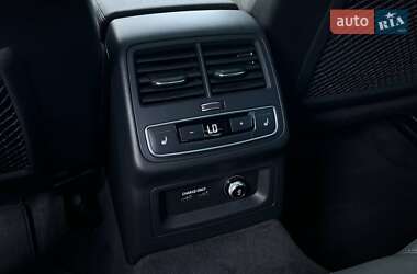 Седан Audi A4 2020 в 