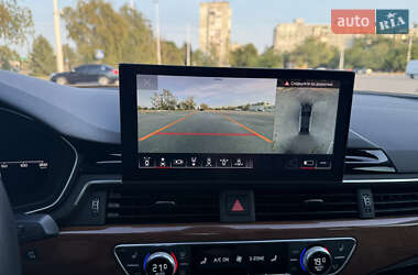 Седан Audi A4 2020 в 
