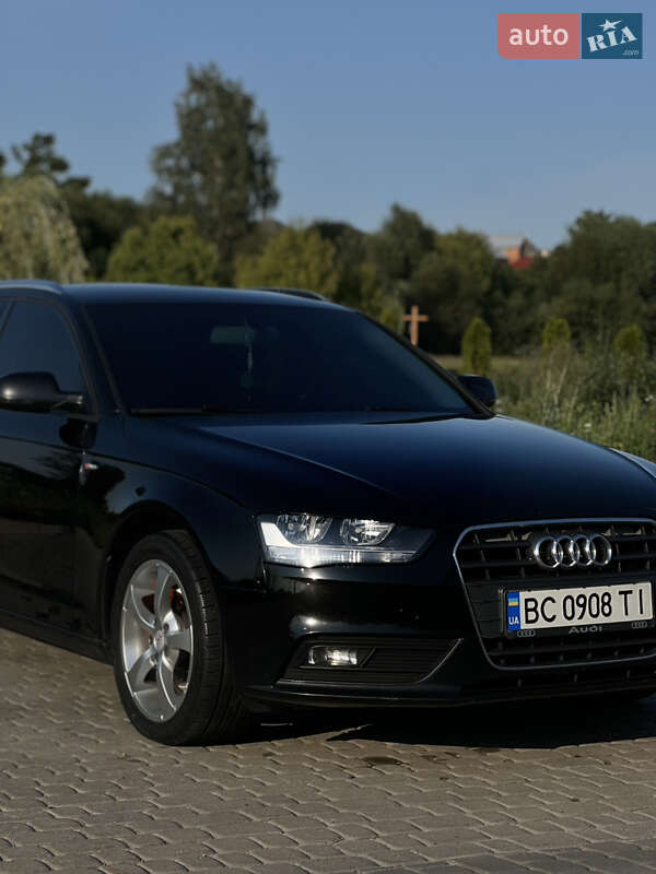 Универсал Audi A4 2012 в Львове
