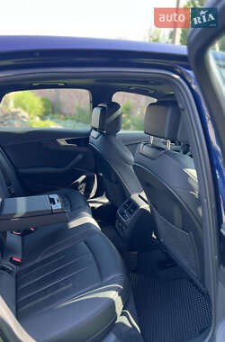 Седан Audi A4 2024 в 