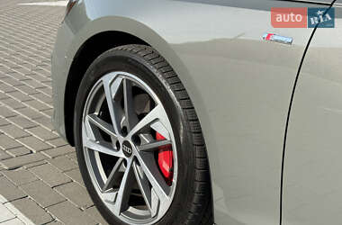Седан Audi A4 2023 в 
