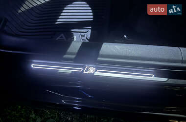 Седан Audi A4 2023 в 
