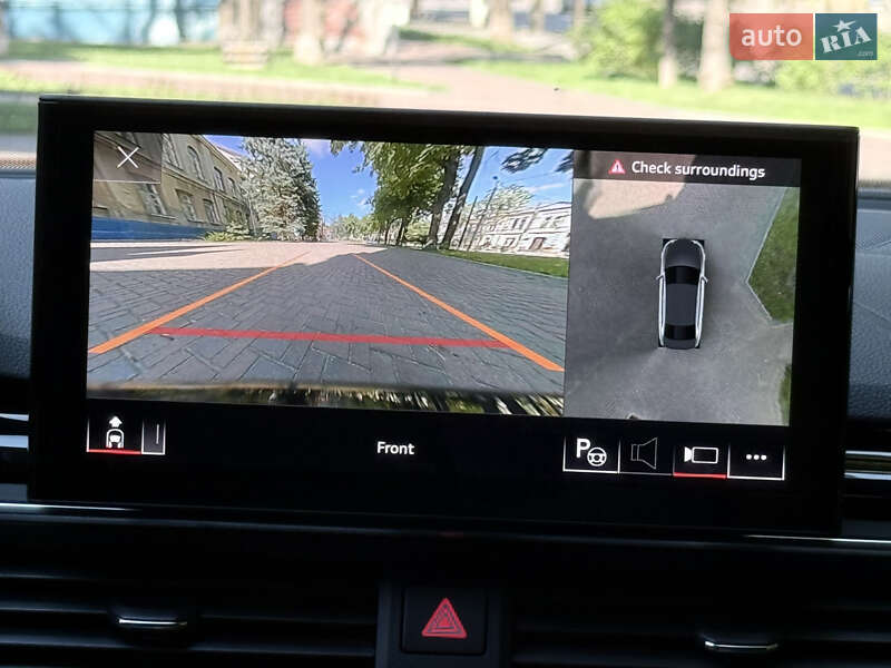 Седан Audi A4 2023 в Киеве