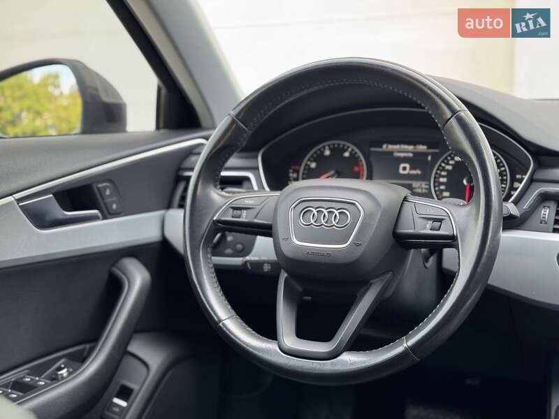 Седан Audi A4 2016 в Сарнах