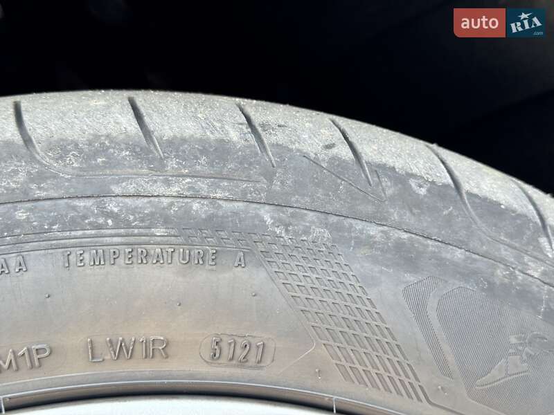 Седан Audi A4 2016 в Сарнах