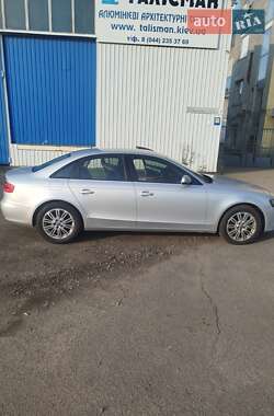 Седан Audi A4 2010 в 