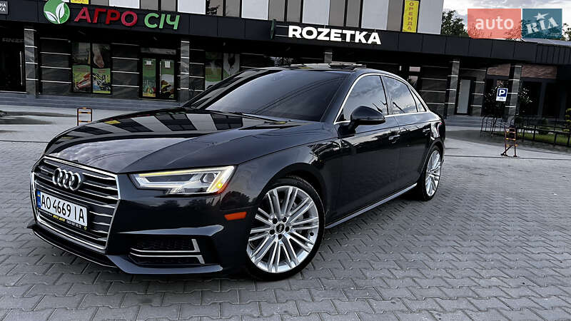 Седан Audi A4 2017 в 