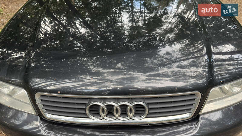 Седан Audi A4 2000 в Киеве