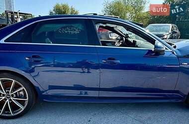 Седан Audi A4 2016 в 