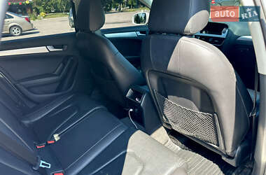 Седан Audi A4 2011 в 