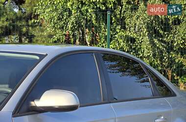 Седан Audi A4 2010 в 