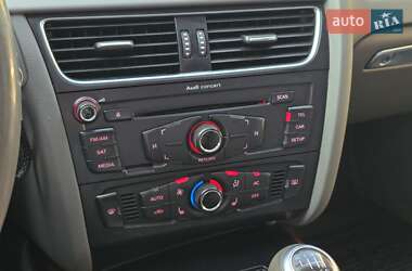 Седан Audi A4 2010 в 