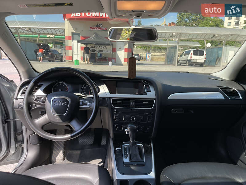 Седан Audi A4 2009 в Тернополе