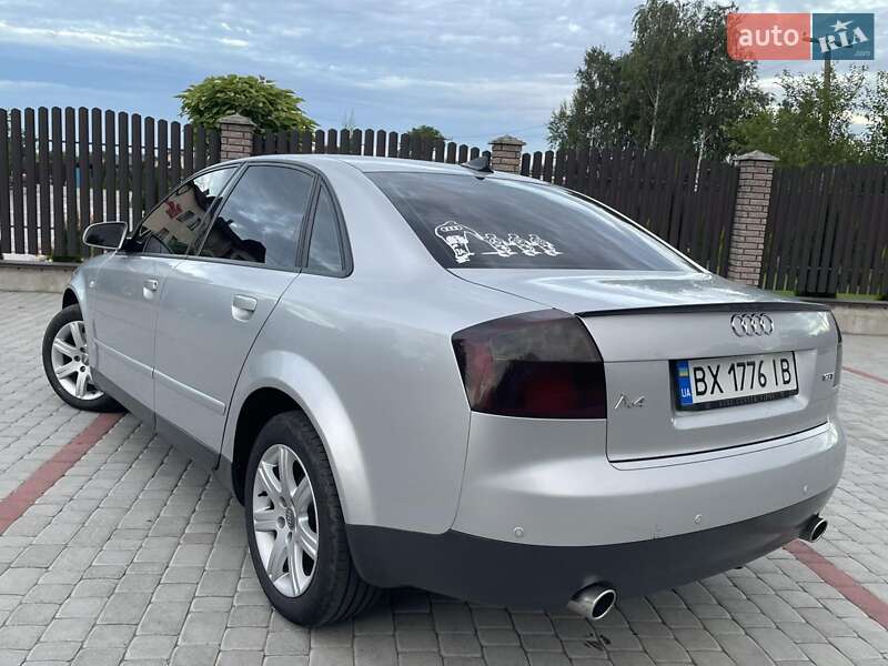 Седан Audi A4 2003 в 