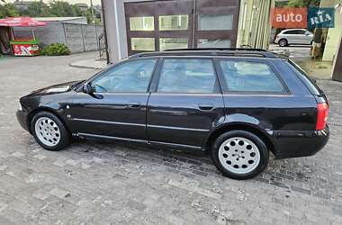 Универсал Audi A4 2000 в 