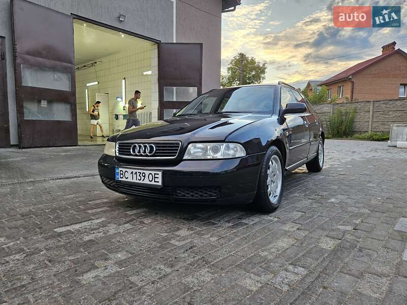 Универсал Audi A4 2000 в Львове