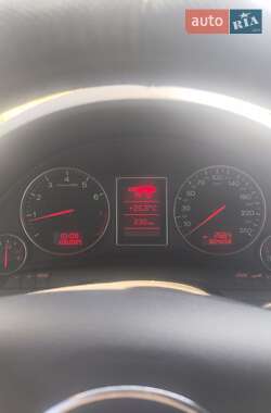 Универсал Audi A4 2003 в 