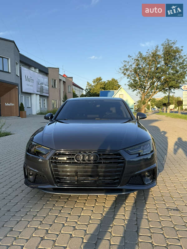 Audi A4 2018