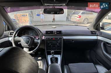 Седан Audi A4 2005 в 