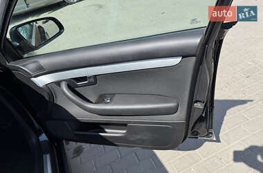 Седан Audi A4 2005 в 