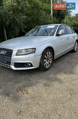 Седан Audi A4 2011 в 