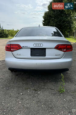 Седан Audi A4 2011 в 