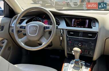 Седан Audi A4 2012 в 