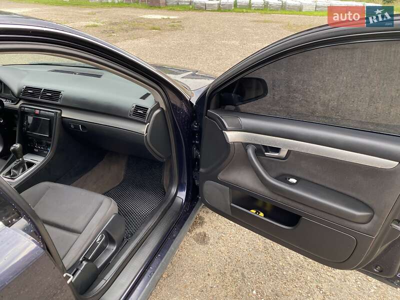 Седан Audi A4 2001 в Черновцах