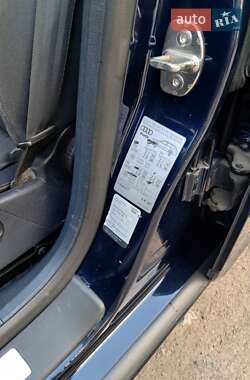 Универсал Audi A4 2005 в Семеновке