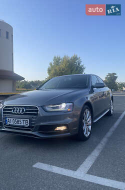 Седан Audi A4 2013 в 