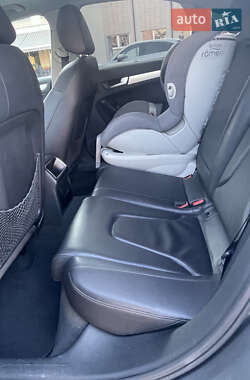 Седан Audi A4 2013 в 