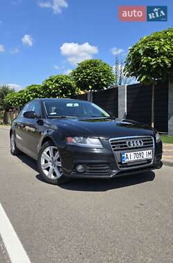 Седан Audi A4 2010 в Києві