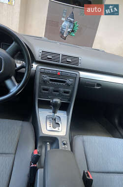 Универсал Audi A4 2005 в Обухове