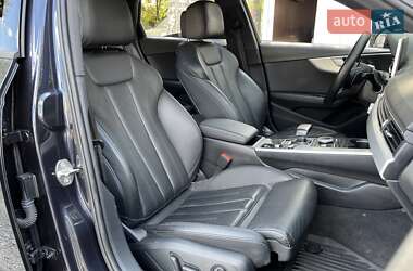 Седан Audi A4 2016 в 