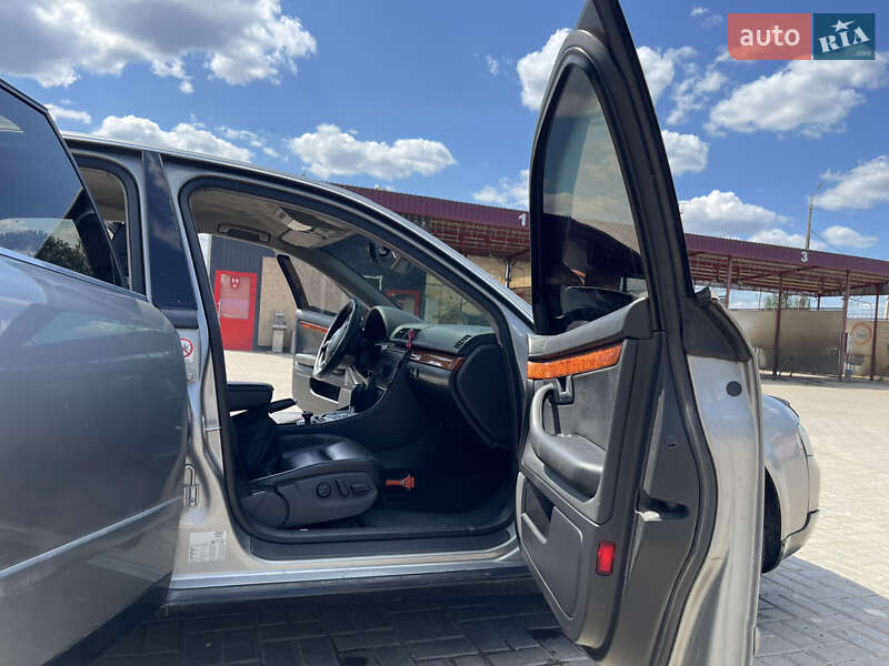 Седан Audi A4 2001 в Краматорске