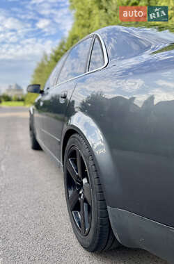 Седан Audi A4 2001 в 